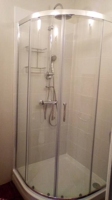 En suite shower room