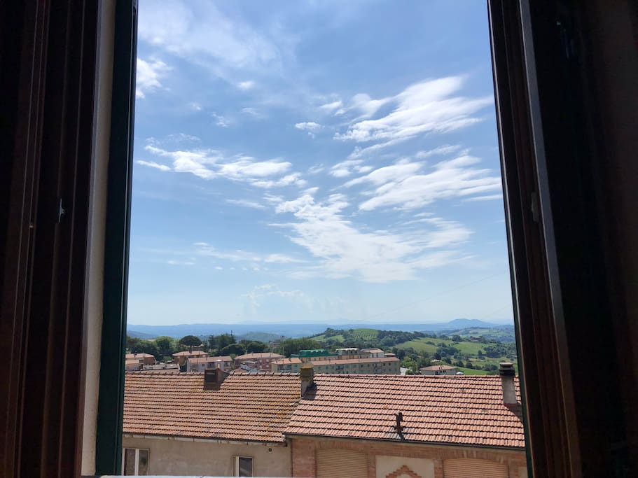 Vista panoramica dalla finestra