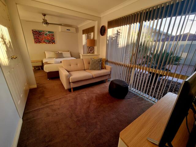 Scarborough Sunsets gallery image 5