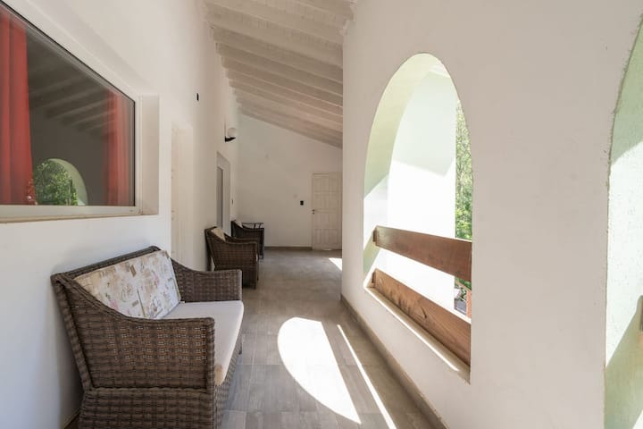 Casa 16 Pax, C/pileta De Climatización Solar Y A/a - Pinamar