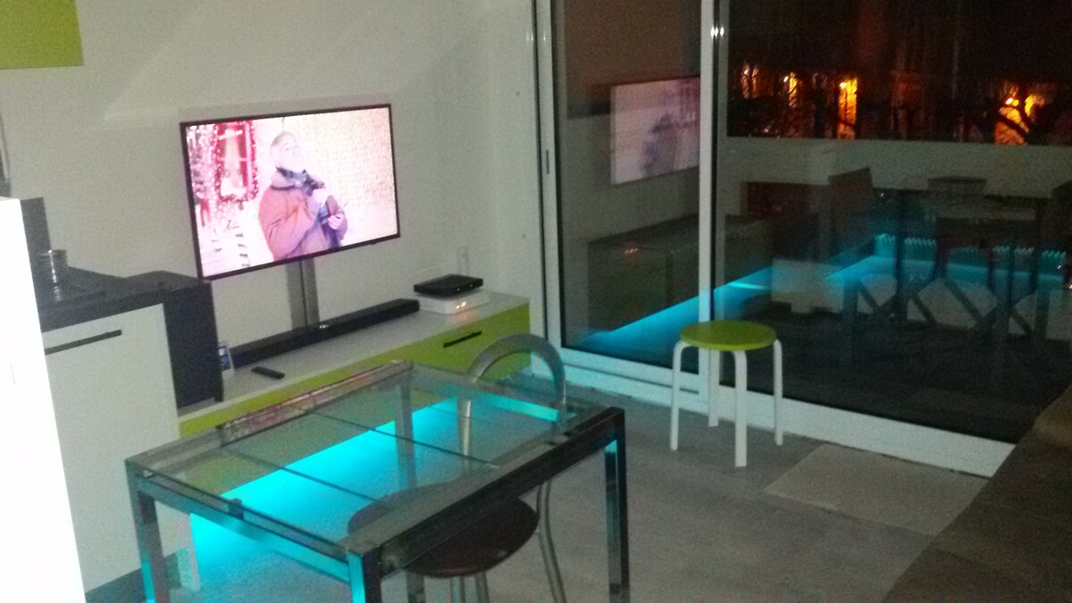 Top Airbnb: ALLEVARD 308 -T2- Skiing, Hiking, Treatments, Remote Work in Allevard