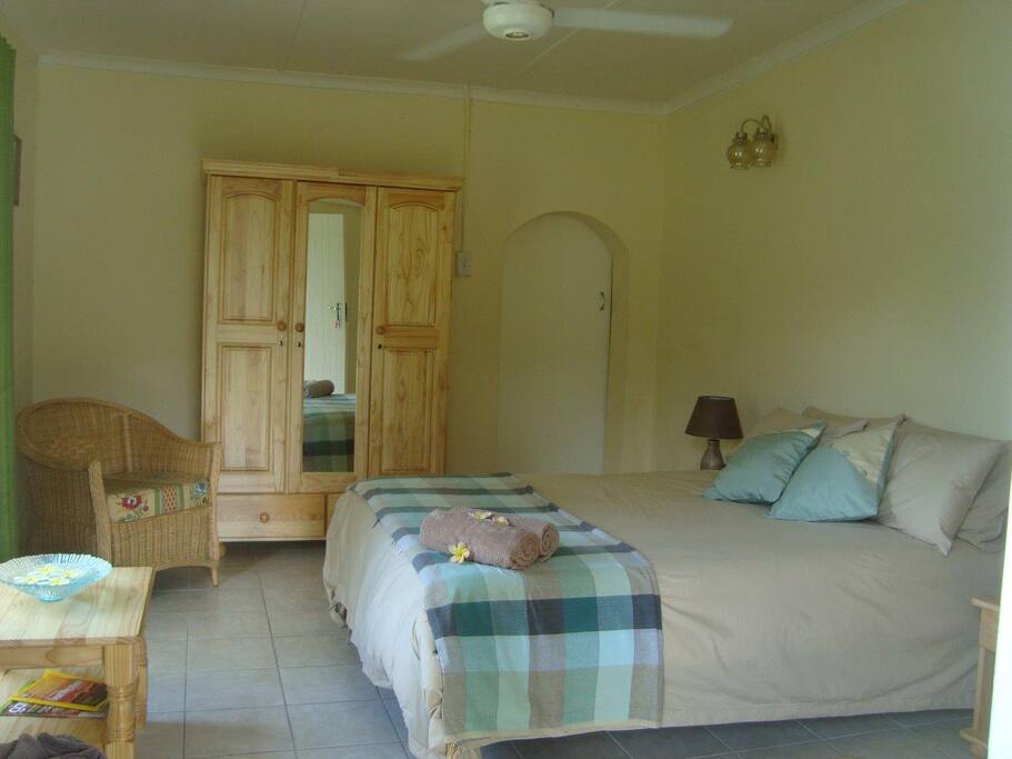 The double en-suite bedroom for cottage 1