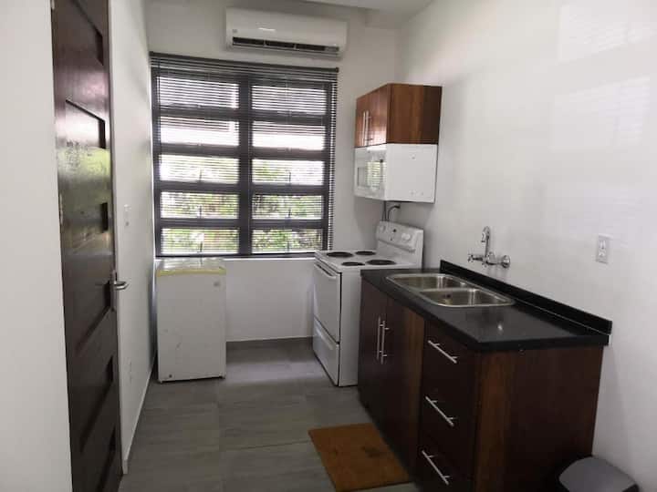 Cozy Apartment In The Hart Of The City Center. - Paramaribo