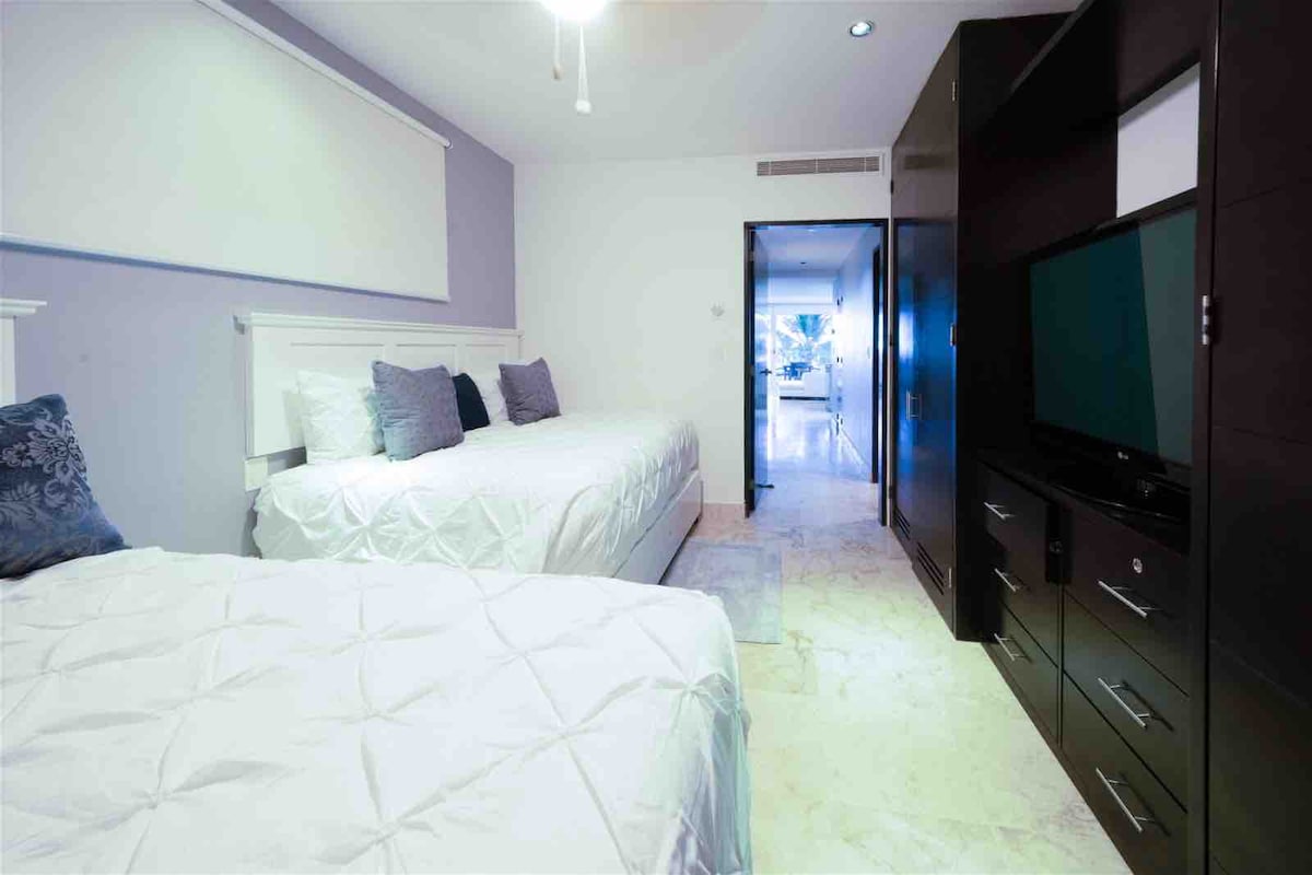 The Best Beachfront🏝The Elements — 2 bedroom vacation rental in Playa del Carmen
