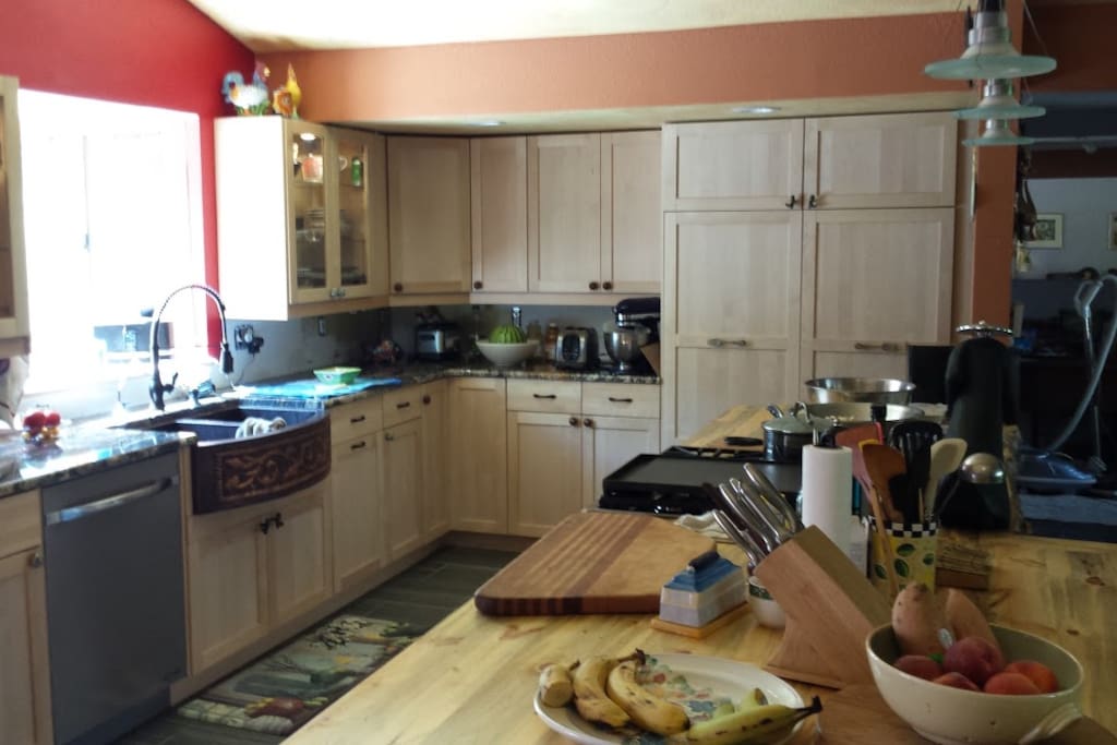 Have breakfast in the kitchen.