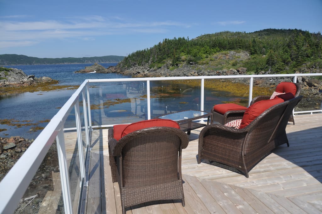 Amazing back deck with water all around!