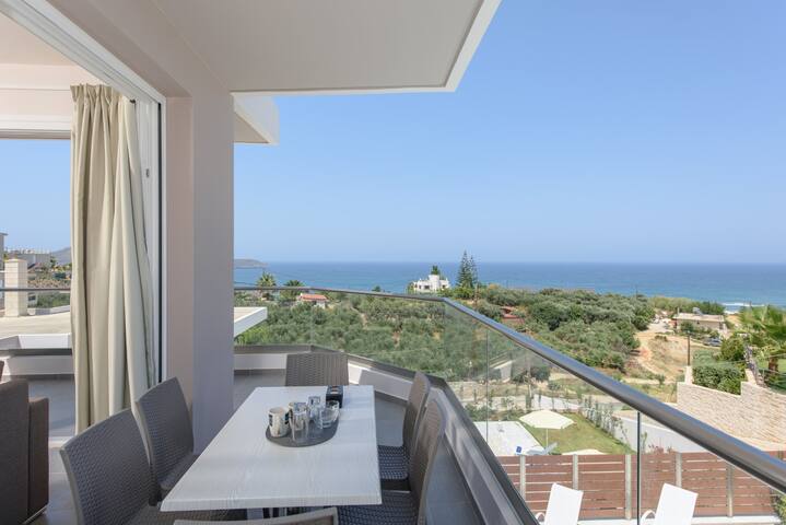 500mt to beach★Heated pool+Hydromassage★Sea view gallery image 5