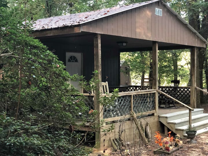 B and K Cabin Kid and Pet friendly Cabins for Rent in Gloster