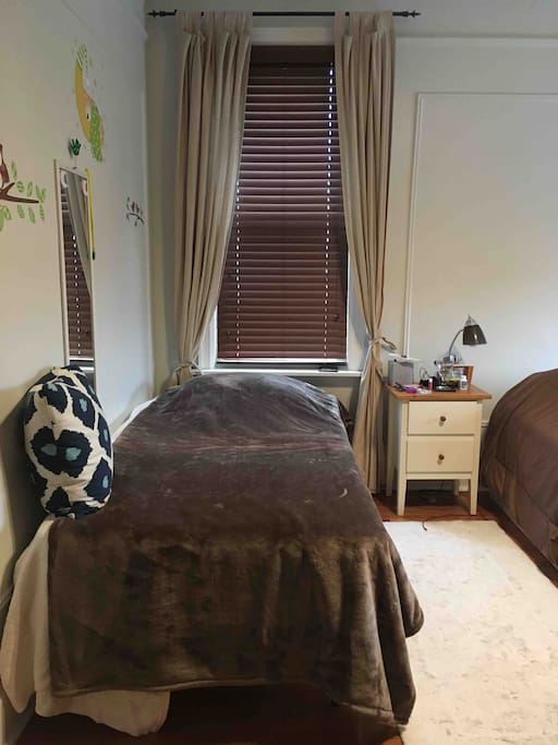 Very clean and comfortable bed.
The bedroom has two beds, but only one will be used.