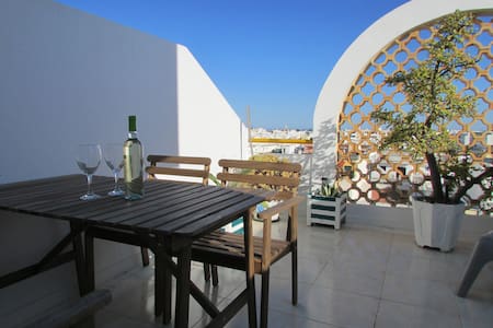 Cubist View Apartment