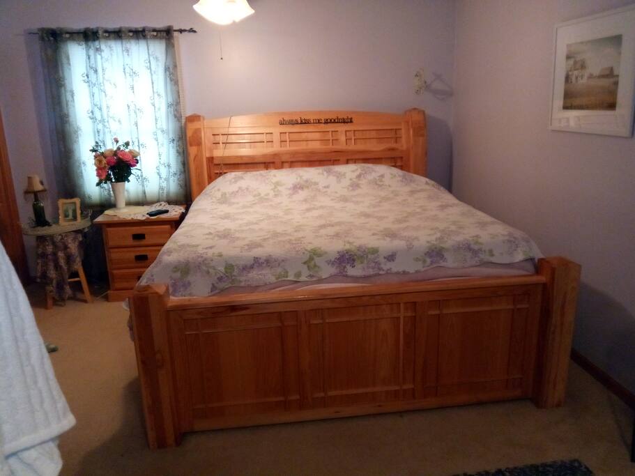 King size bed with memory foam