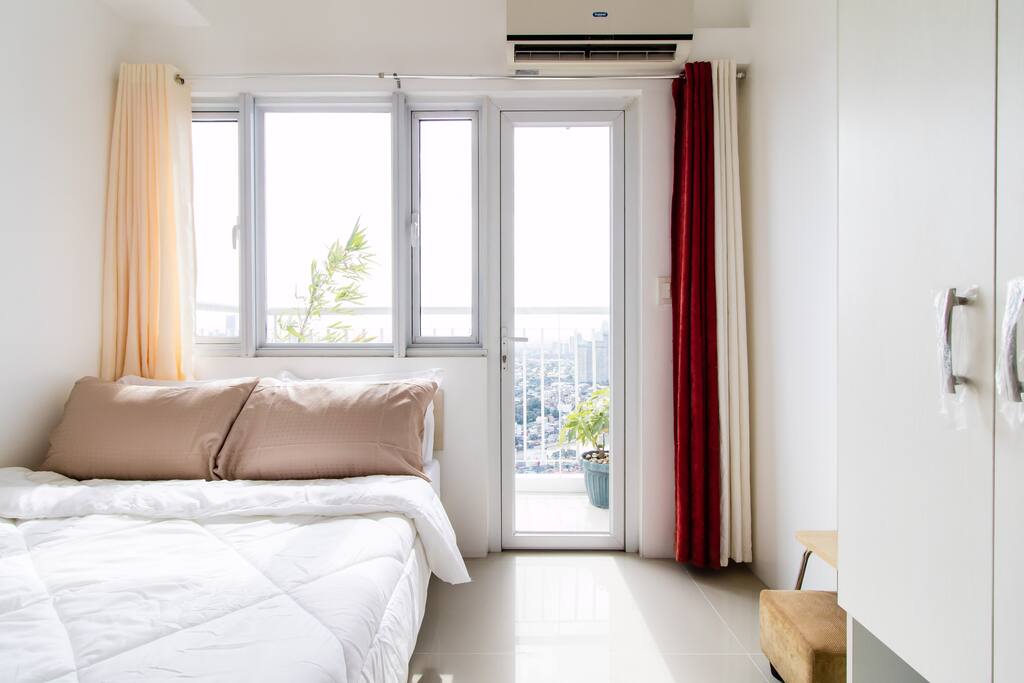 Cozy Bedroom With Soft Linens