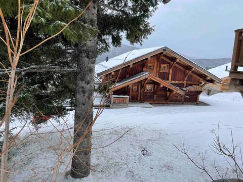 Chalet Marthe slopes 300m class 5* lake view