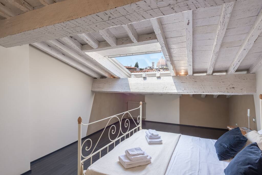 Camera vista Duomo- double bedroom with Duomo view