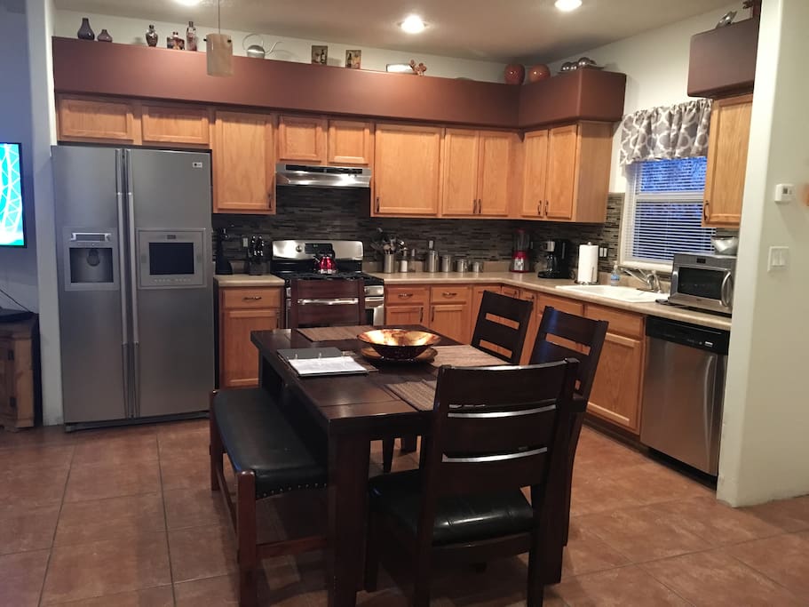 Kitchen House 1