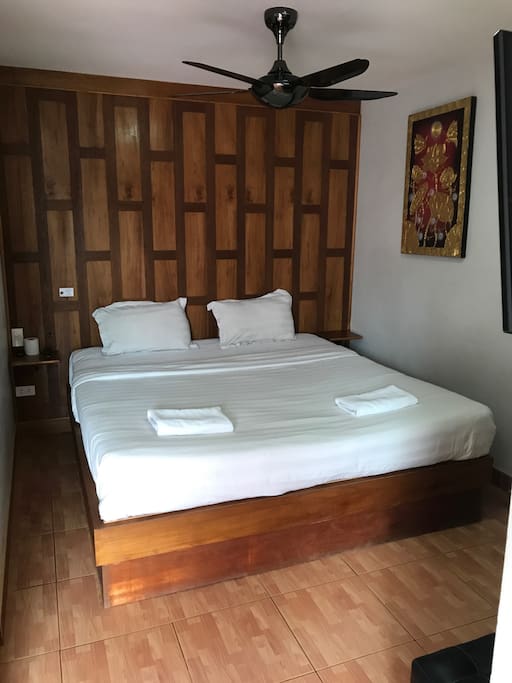 Bedroom rm 5