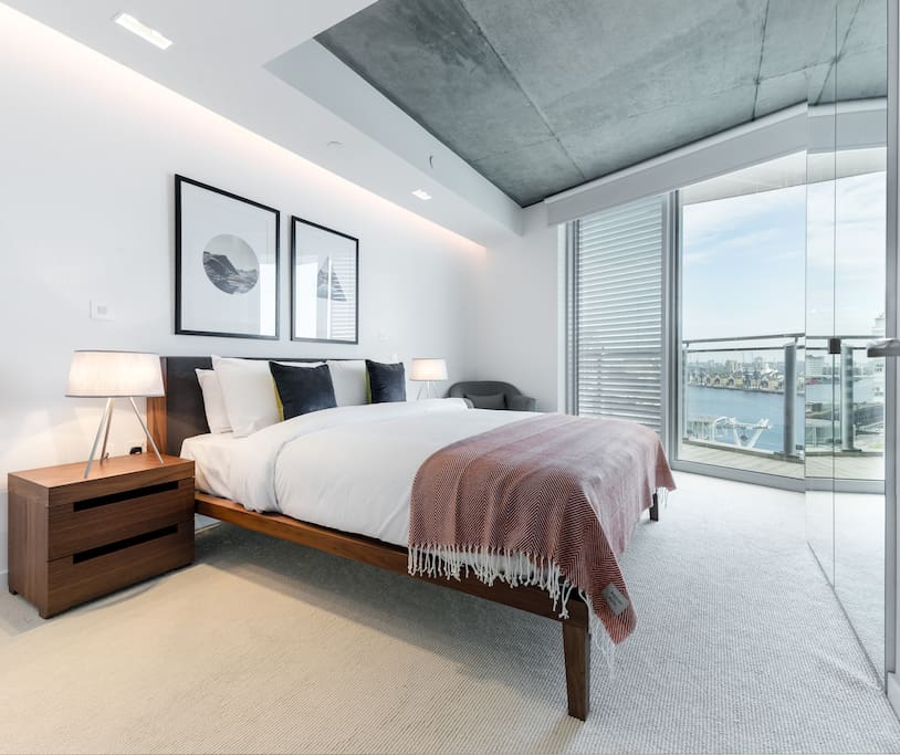 MASTER BEDROOM: Snooze in style and comfort