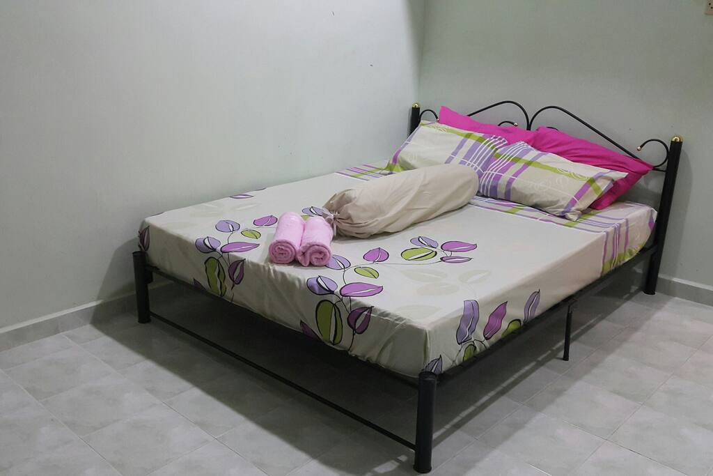 ROOM 1: Double Bed (Queen)
- Air conditioned
- Have Fan
- Provide with towel & blanket
