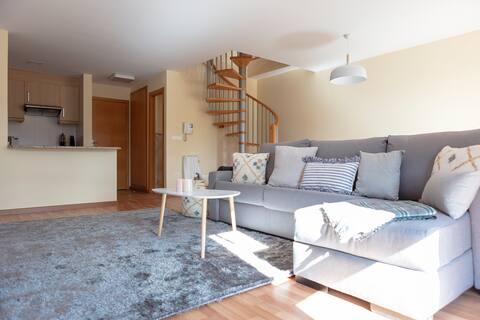SPECTACULAR DUPLEX WITH LOFT IN VALDELINARES