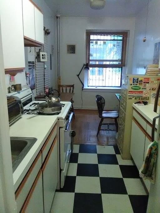 The kitchen (shared)