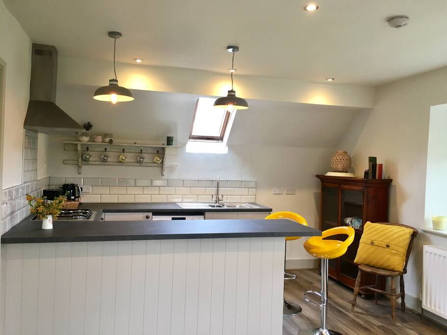 New kitchen with breakfast bar