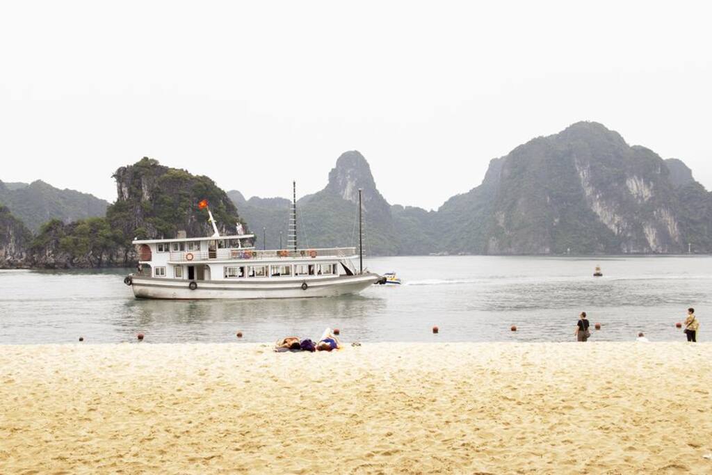 Titop Beach