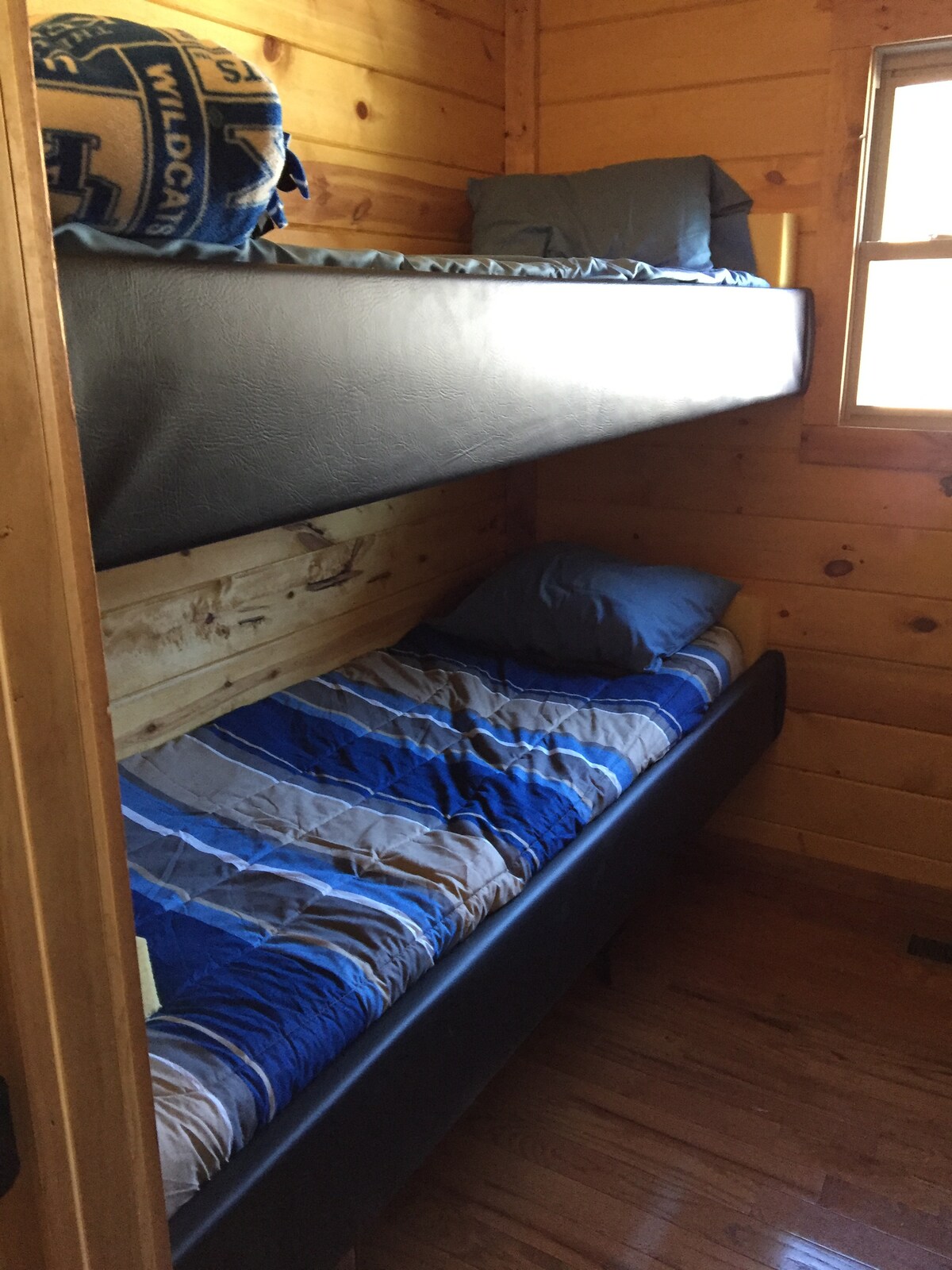 第三间卧室/卧室