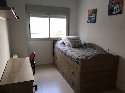 Habitación Parla Madrid - Single Beds