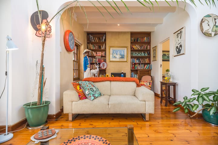 Gorgeous 3 bed Villa near beach a home from home