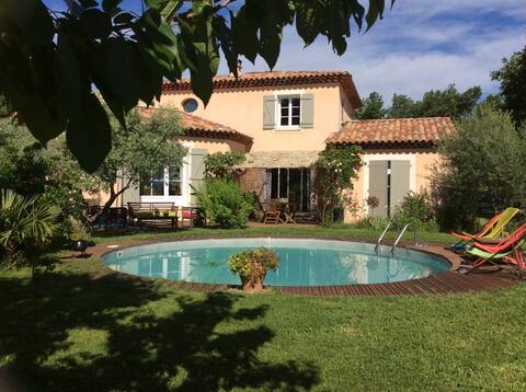 Beautiful villa 6/7p in the Luberon