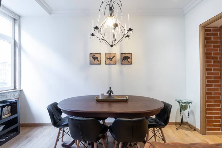 Charming Apartment by São Jorge Castle gallery image 5