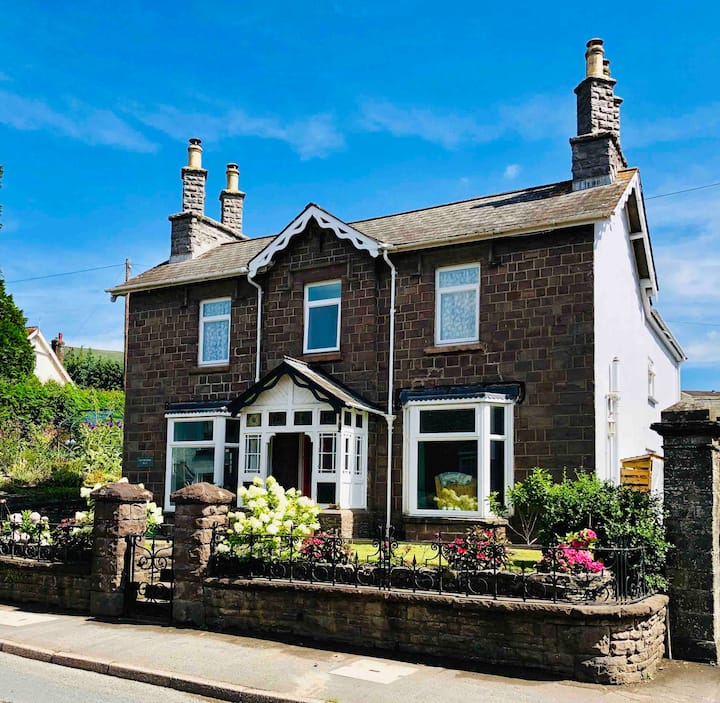 Abergavenny Holiday Rentals & Homes Wales, United Kingdom Airbnb