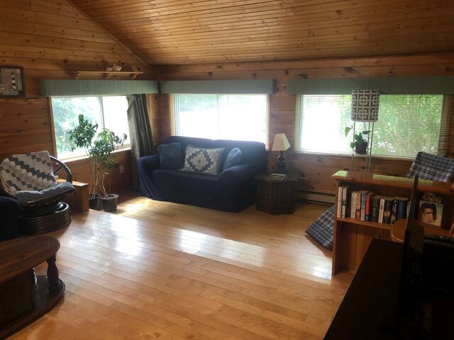 Large Pine Cottage gallery image 5