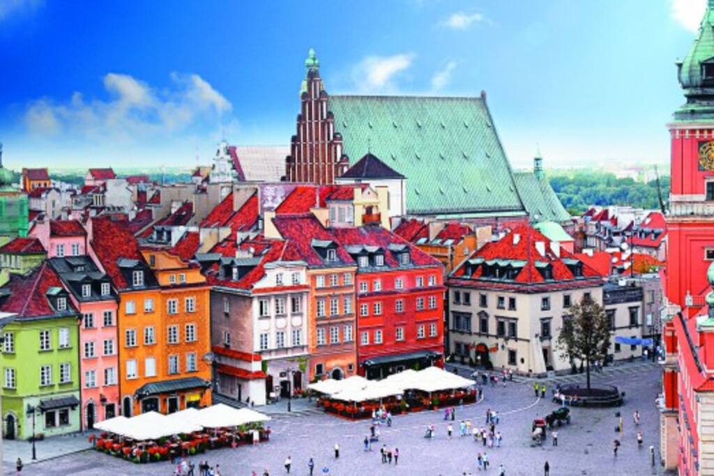 The Old Town is just 2 stops away