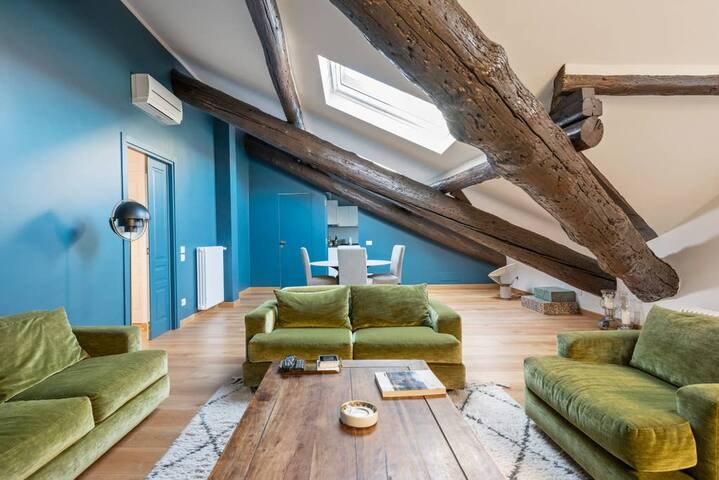 Super Chic Attic in the ♥ of Milan