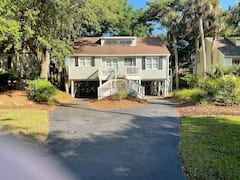 Quintessential+Seabrook+Cottage+with+all+Amenities