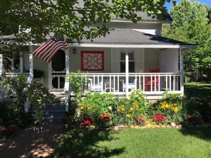 Lake Charlevoix Vacation Rentals & Homes Michigan, United States Airbnb