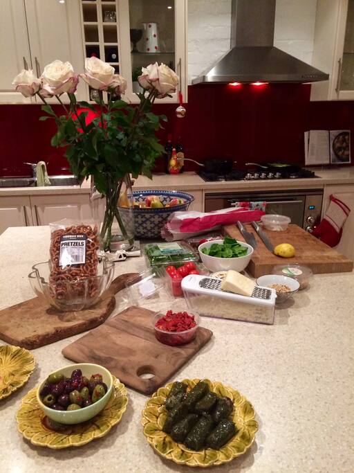 Kitchen: great for entertaining