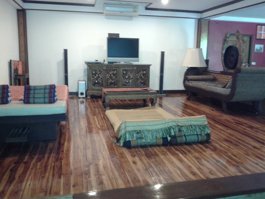 Appartment first floor, lounge tv room