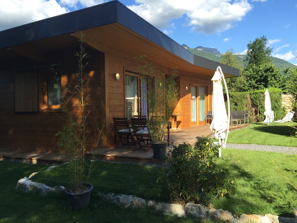 Contemporary Chalet - Lake Annecy - Chalets for Rent in Lathuile,  Rhone-Alpes, France - Airbnb