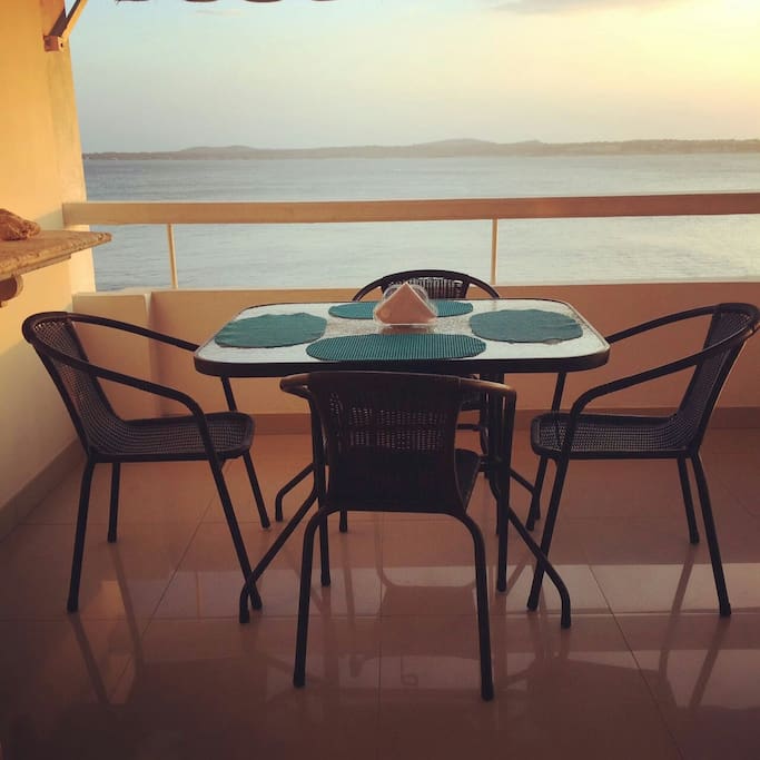 Comedor con vista al mar!