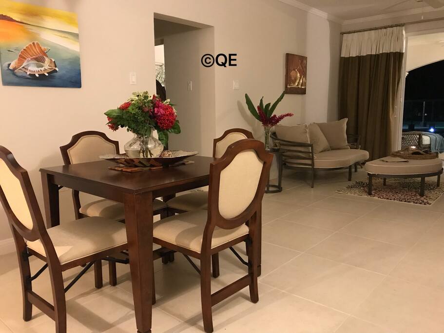 The dining area seats 4.