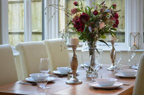 Darly Cottage - Beautiful Grade 11 listed house