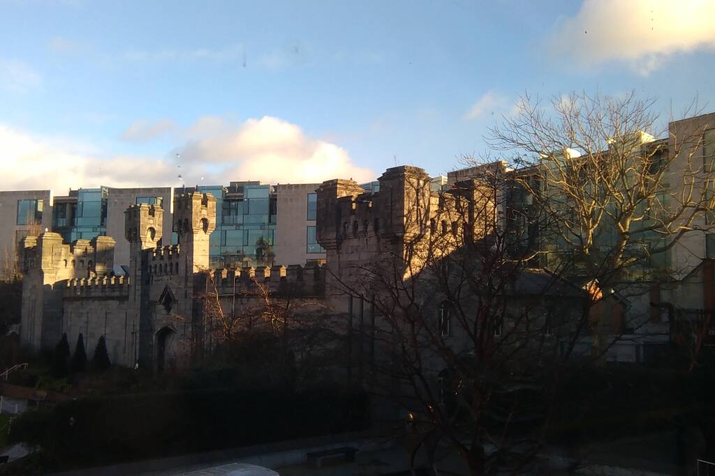 Dublin Castle just up the road 5 mins
