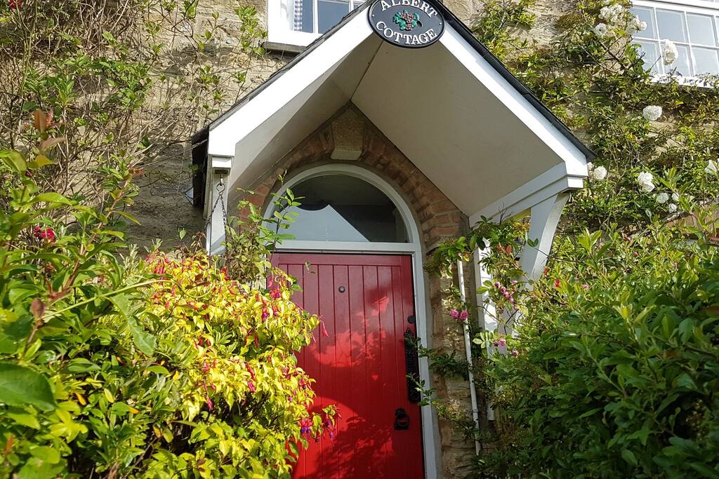 To Albert Cottage