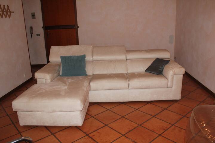 Girasole apartment in Fiorano