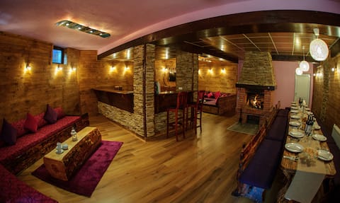 Snow Pine Chalet FULLY CATERED FROM €280 PP