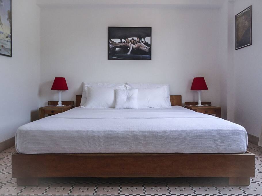 Habitación #1, Clara y muy amplia