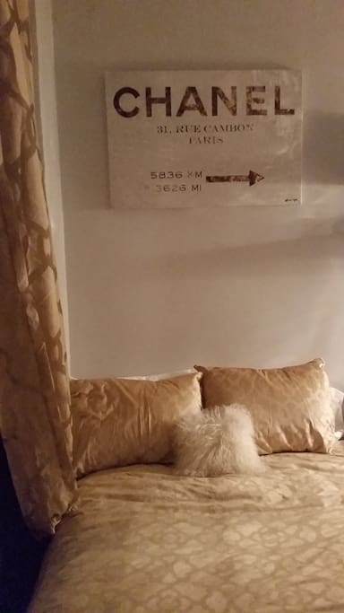 Comfortable full sized bed fits 2 people.