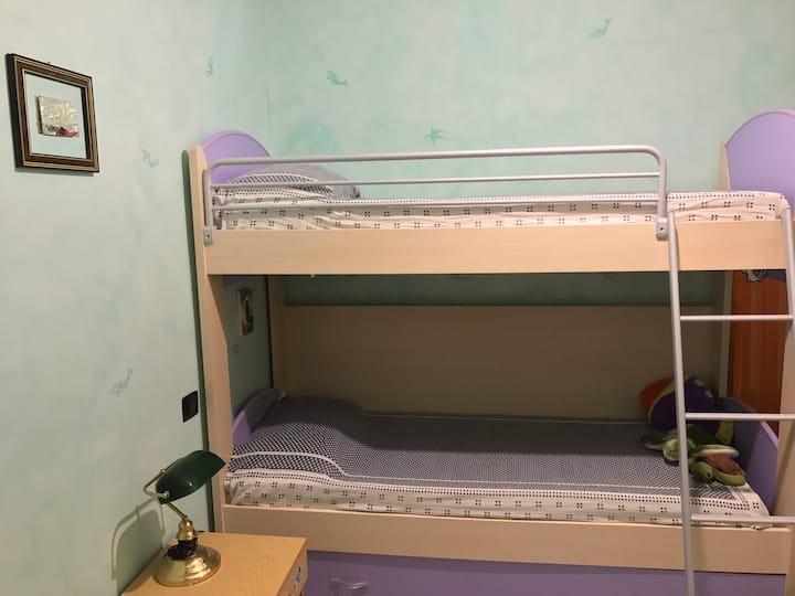 غرفة النوم 2